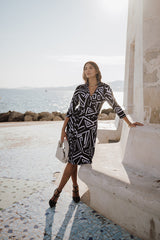 Collared wrap dress - Black & White