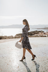 Collared wrap dress - Black & White