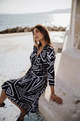 Collared wrap dress - Black & White