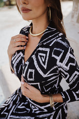 Collared wrap dress - Black & White